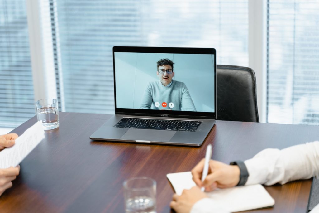 How To Organize Productive Online Meetings