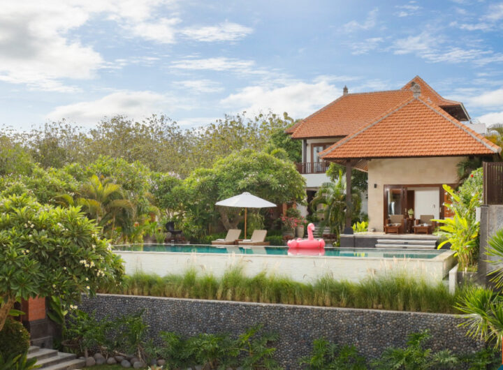 a villa in Canggu for sale by Kibarer Property Bali