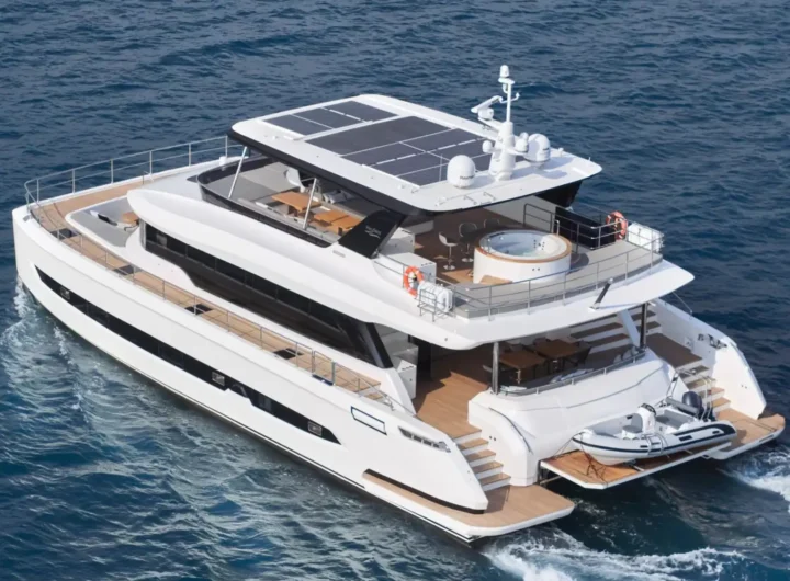 Tabula Rasa is The luxury yacht charter in Indonesia