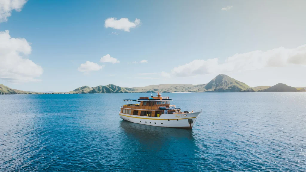 Magia 2 Yacht