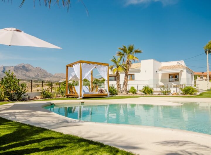buying a villa in Bali